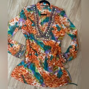Paradise cover-up tunic with embellished beadwork around the neck & sleeves M